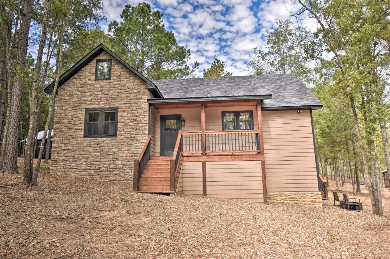 Modern Broken Bow Cabin Large Deck, Bbq And Pergola Eksteriør billede